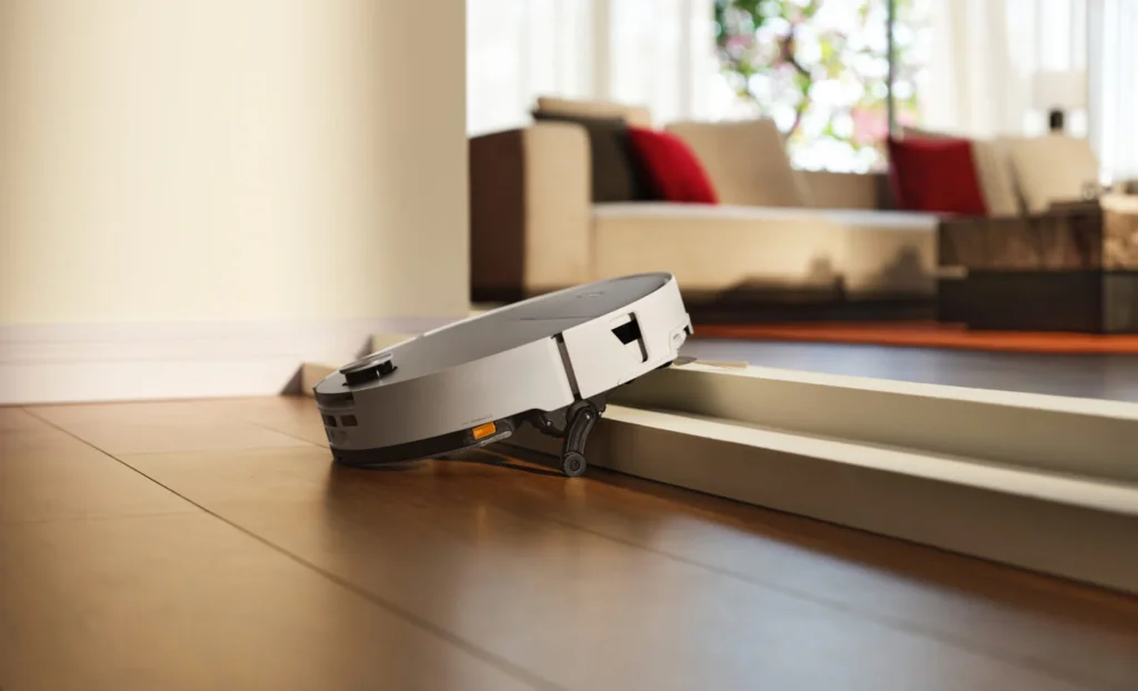 Roboroc Saros 20 Sonic climbing steps