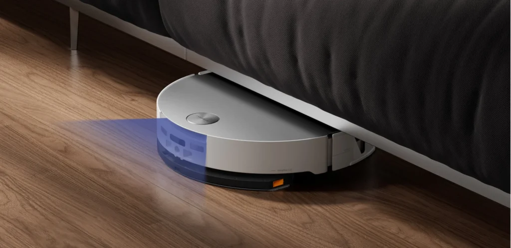 Roborock Saros 20 Sonic goes under the bed
